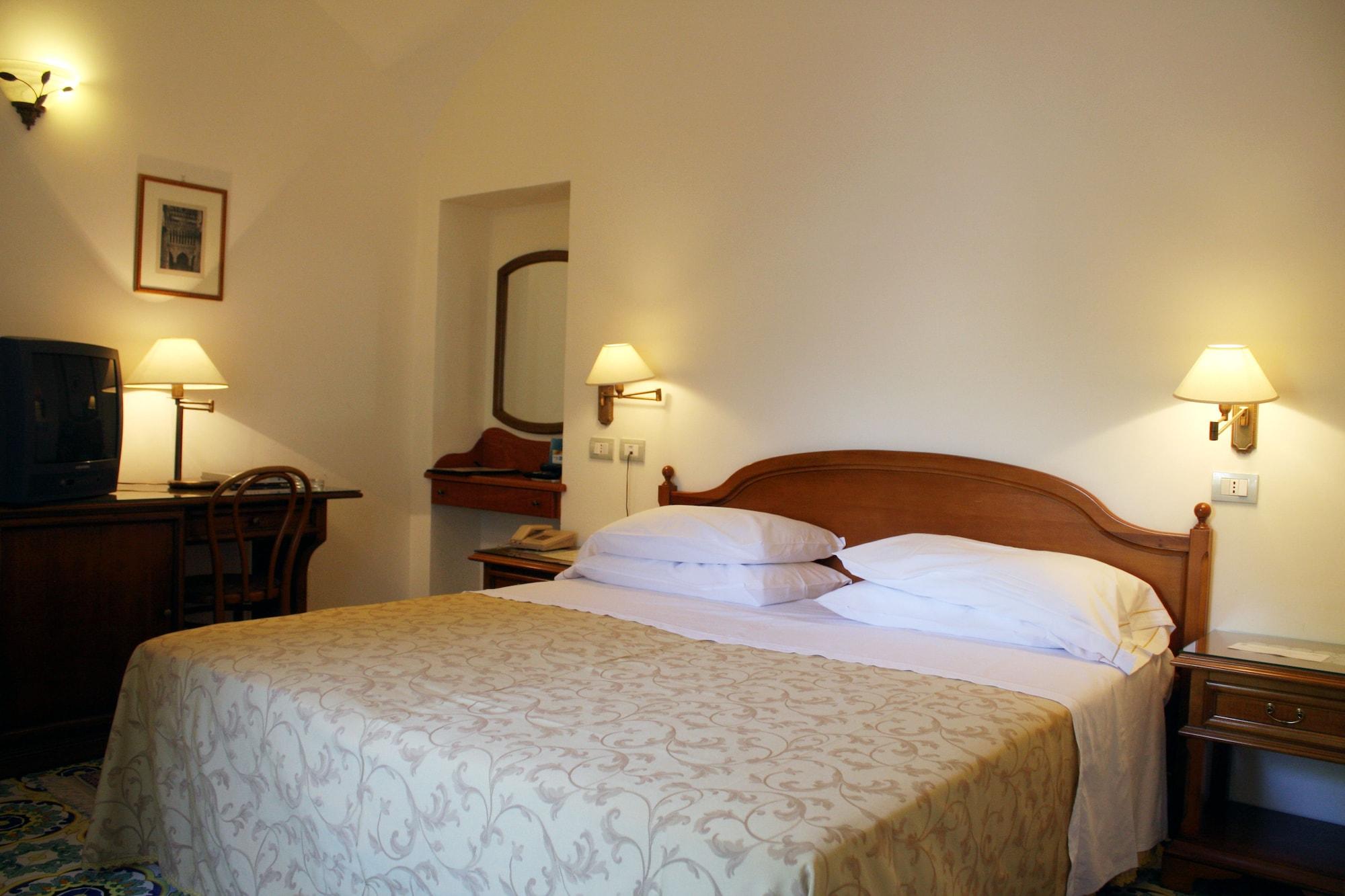 Hotel Rufolo Ravello Esterno foto