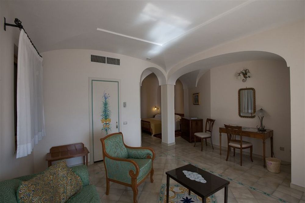Hotel Rufolo Ravello Esterno foto