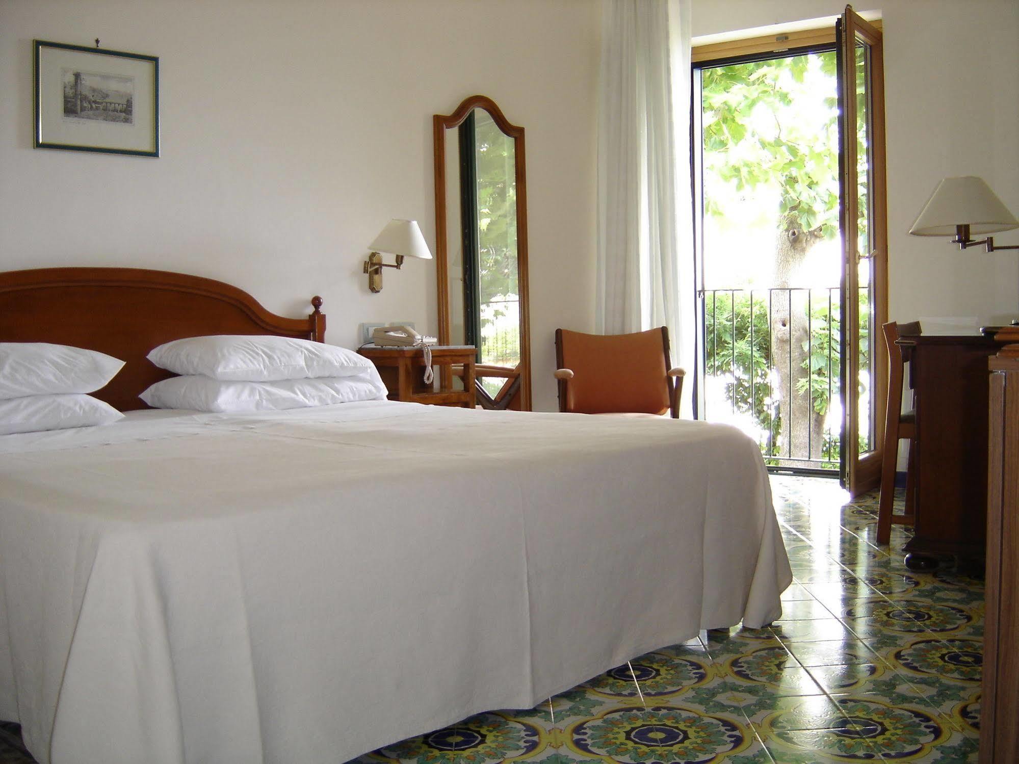 Hotel Rufolo Ravello Camera foto